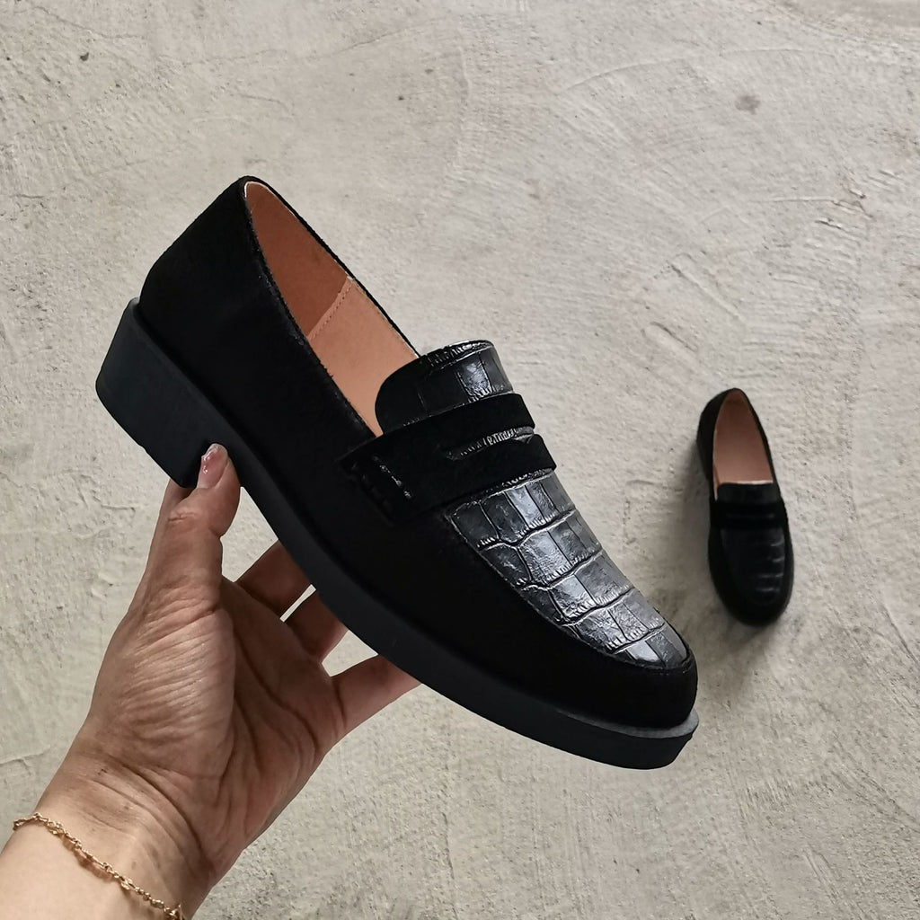 Comfortable Leather Shoes Casual Loafers, Size 35-43