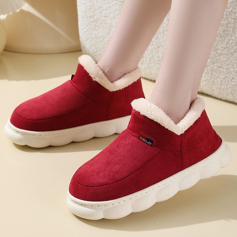 Men's and women's outerwear bags with warm thick soled slippers