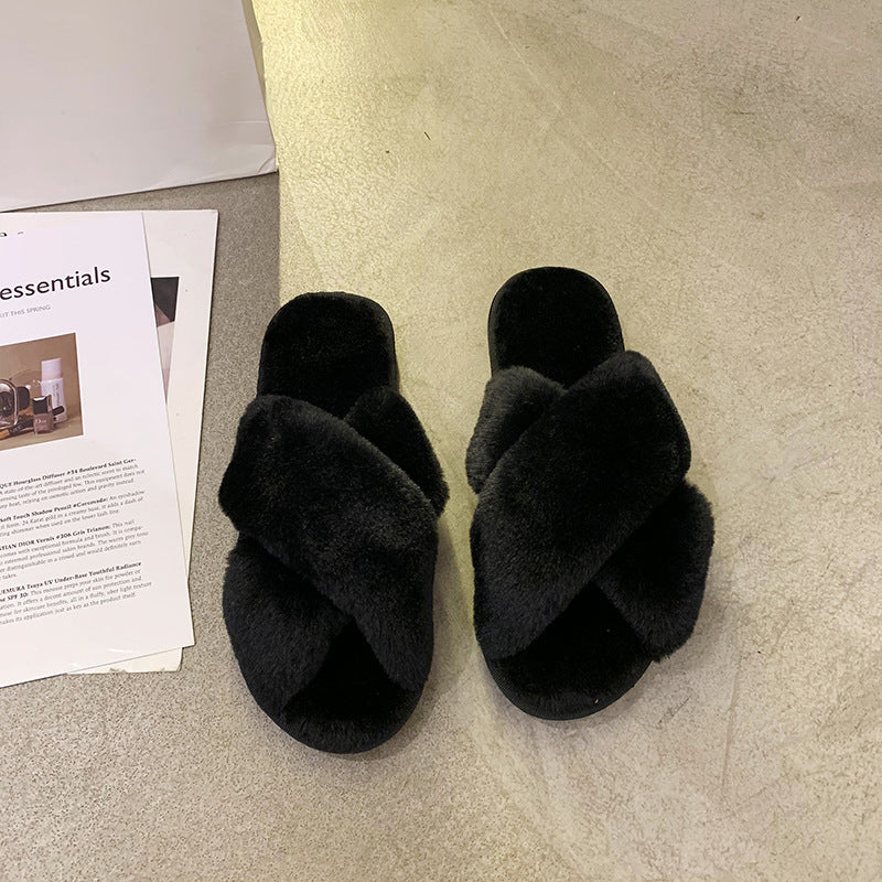 Hairy slippers with crossed rabbit fur and exposed toes