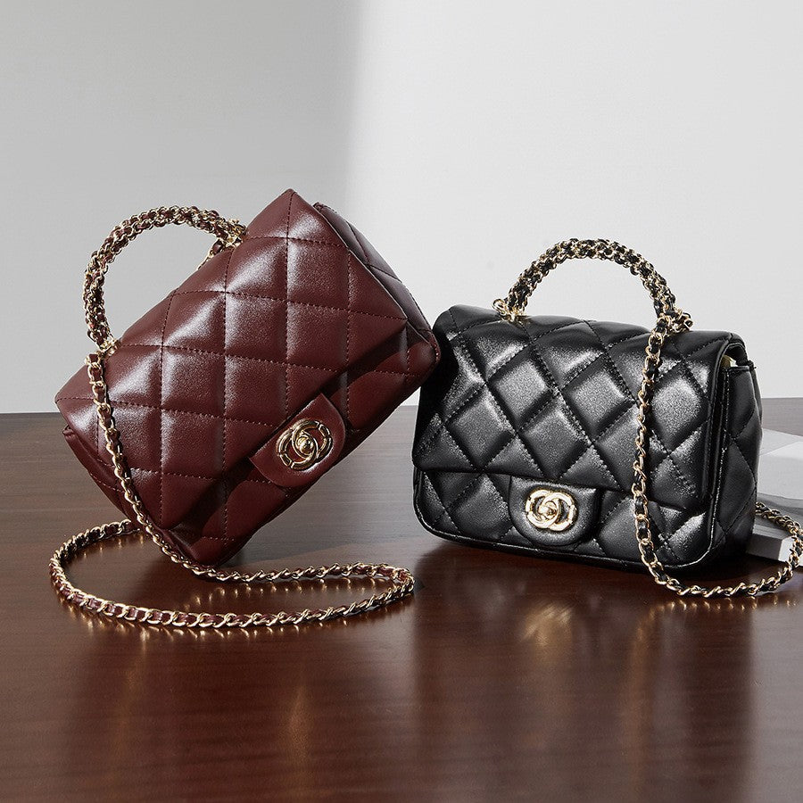 Metal chain diamond grid handbag